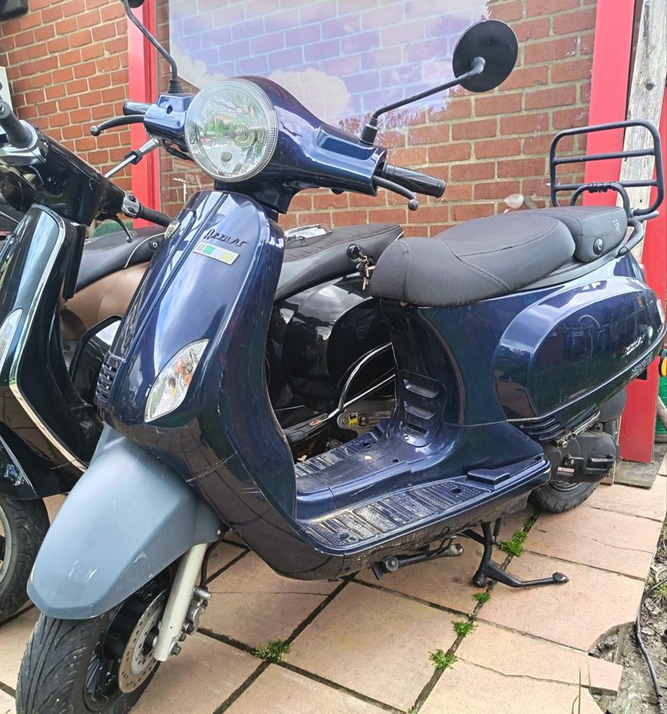 Scooter classe A Neco vespa, Enlèvement ou Envoi, Vespa