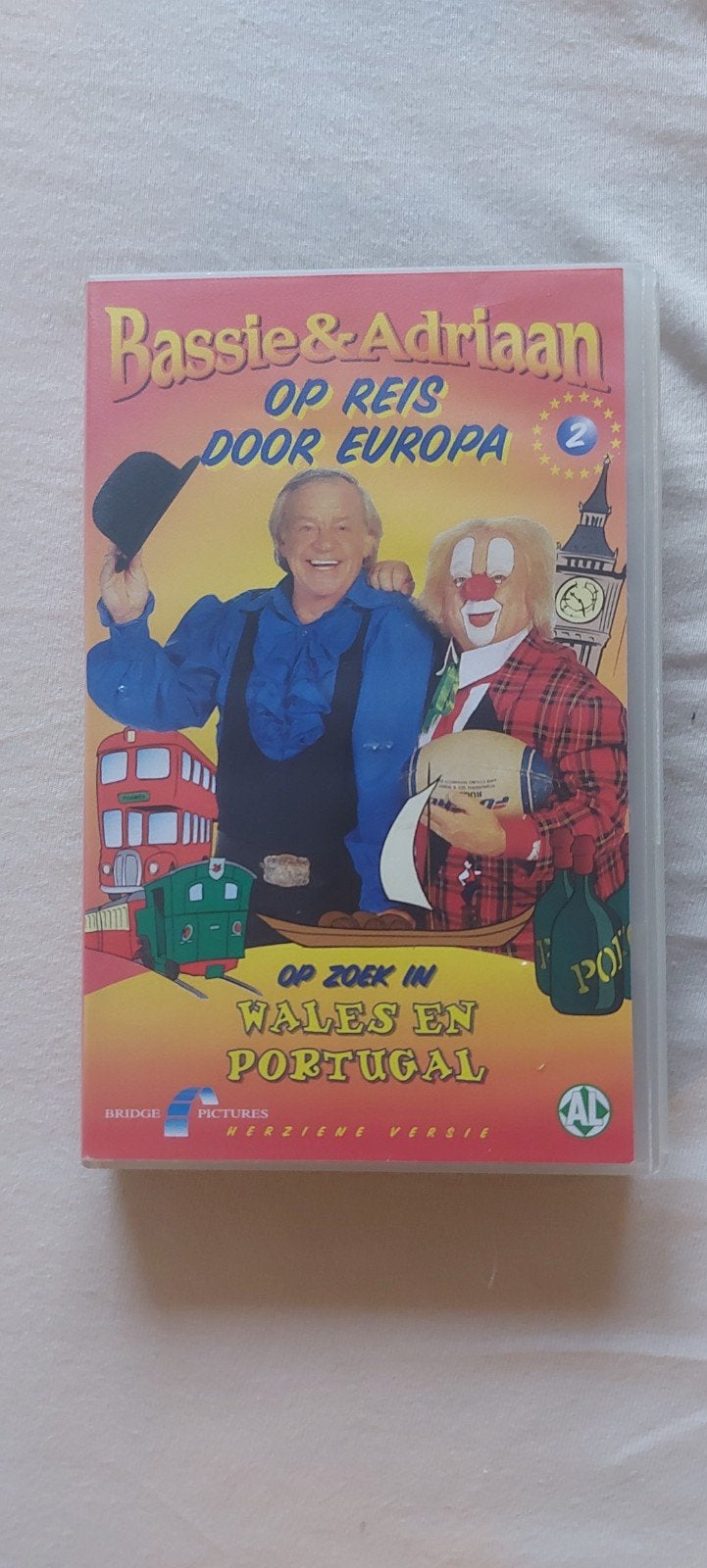 Videobanden Bassie & Adriaan 5 stuks, Ophalen of Verzenden, Gebruikt