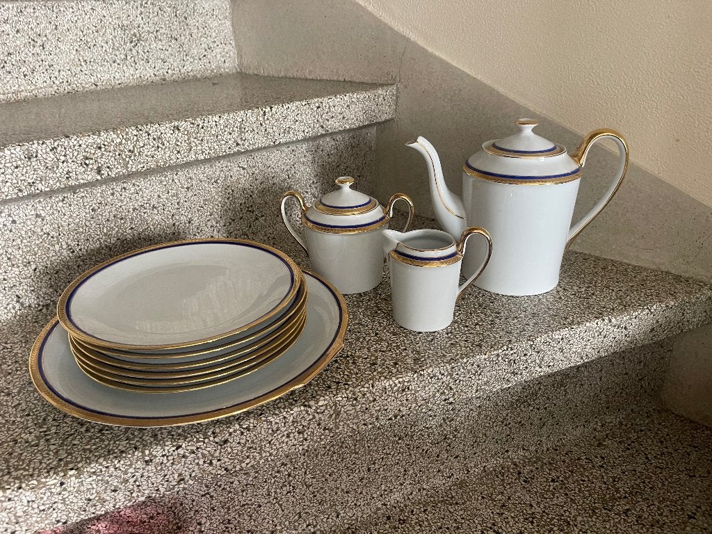 Service à café et dessert en porcelaine de Baudour Cerabel, Enlèvement