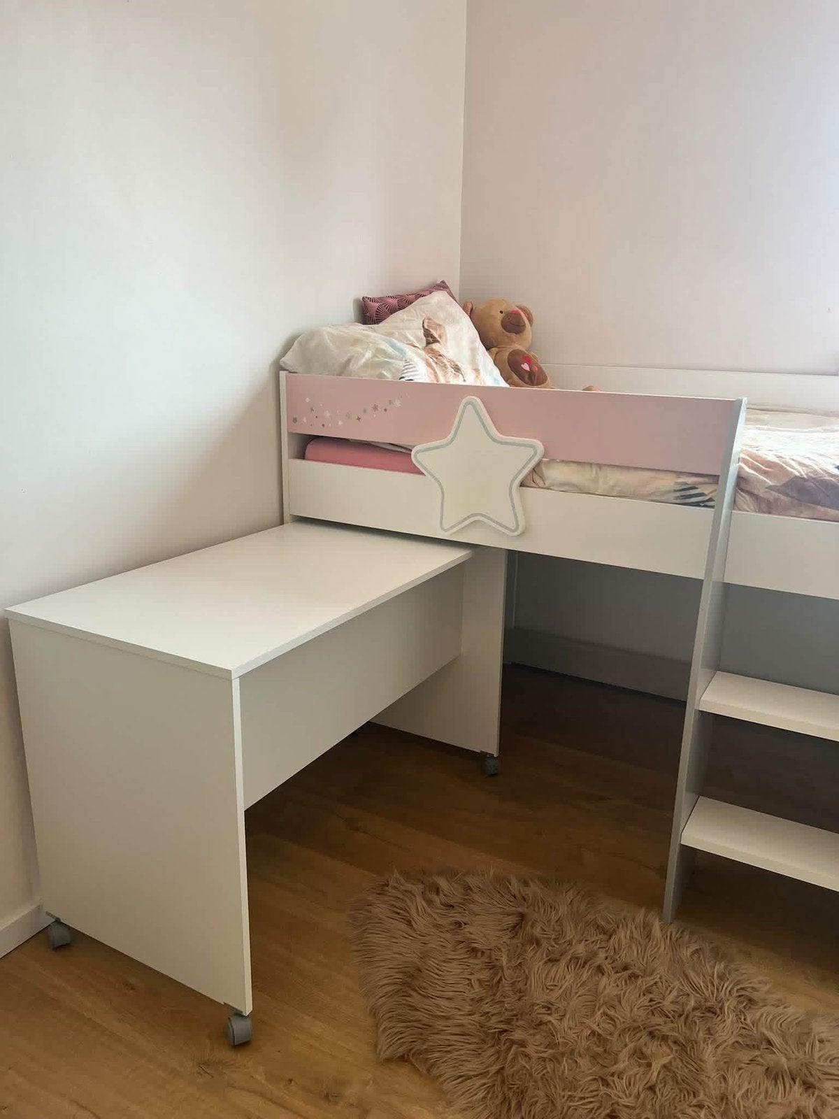 Halfhoog kinderbed met matras, opberglade en bureautje, Ophalen, Zo goed als nieuw, Hoogslaper