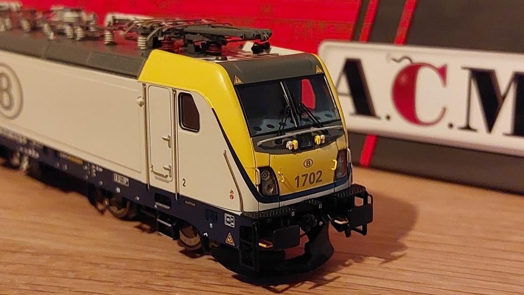 ACME HLE 1702 AC digitaal NMBS, Envoi
