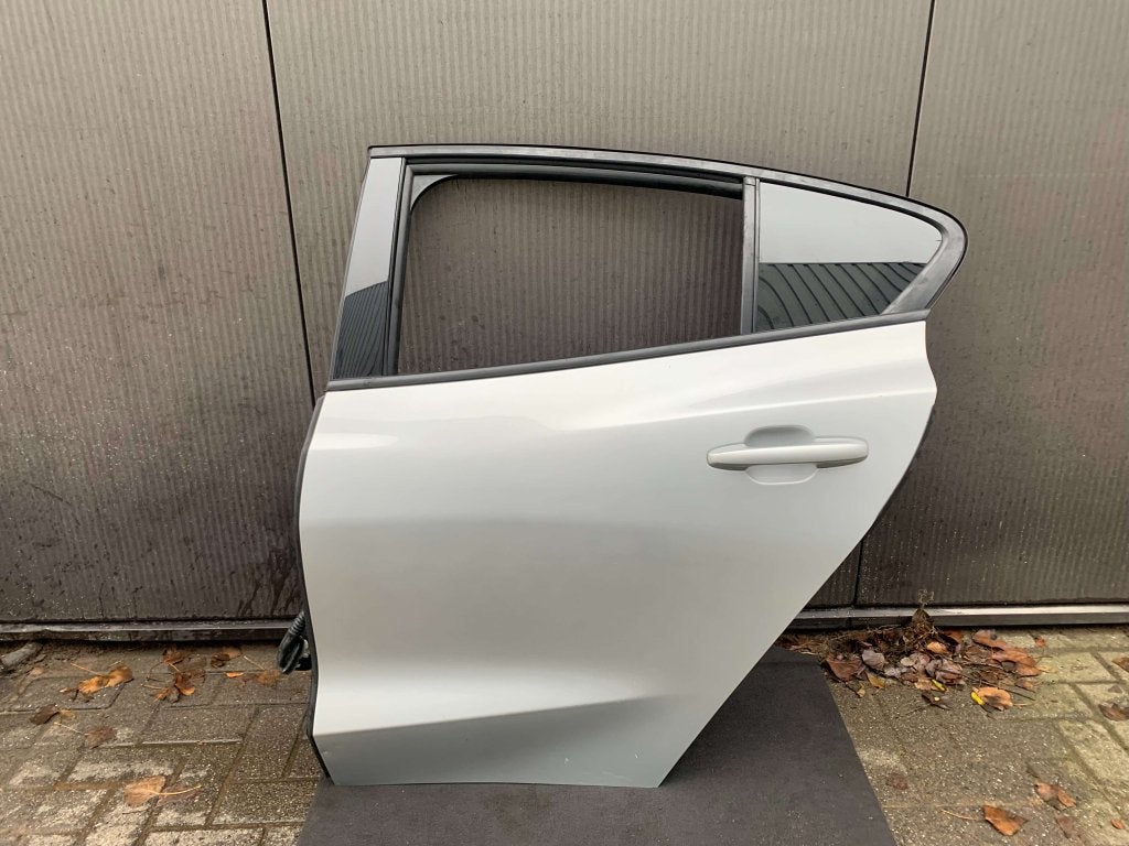 Ford Focus MK4 2020 portier deur links achter NETTE STAAT!, Autos : Pièces & Accessoires, Carrosserie & Tôlerie, Porte, Ford, Arrière
