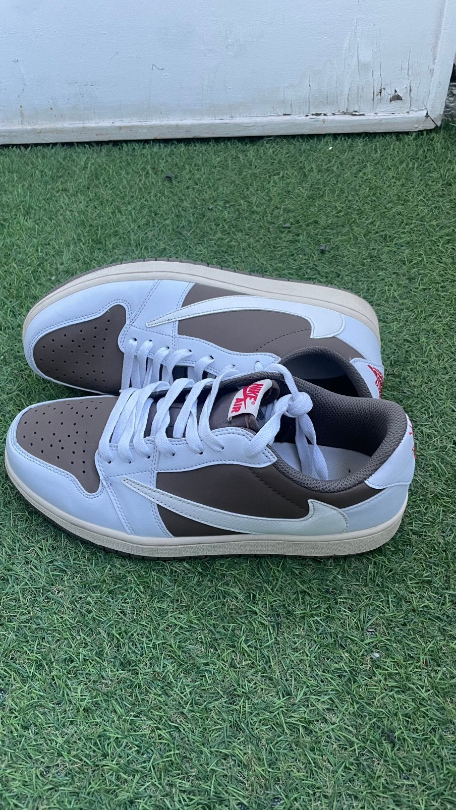 Air Jordan 1 Low Travis Scott Reverse Mocha, Ophalen, Zo goed als nieuw, Schoenen