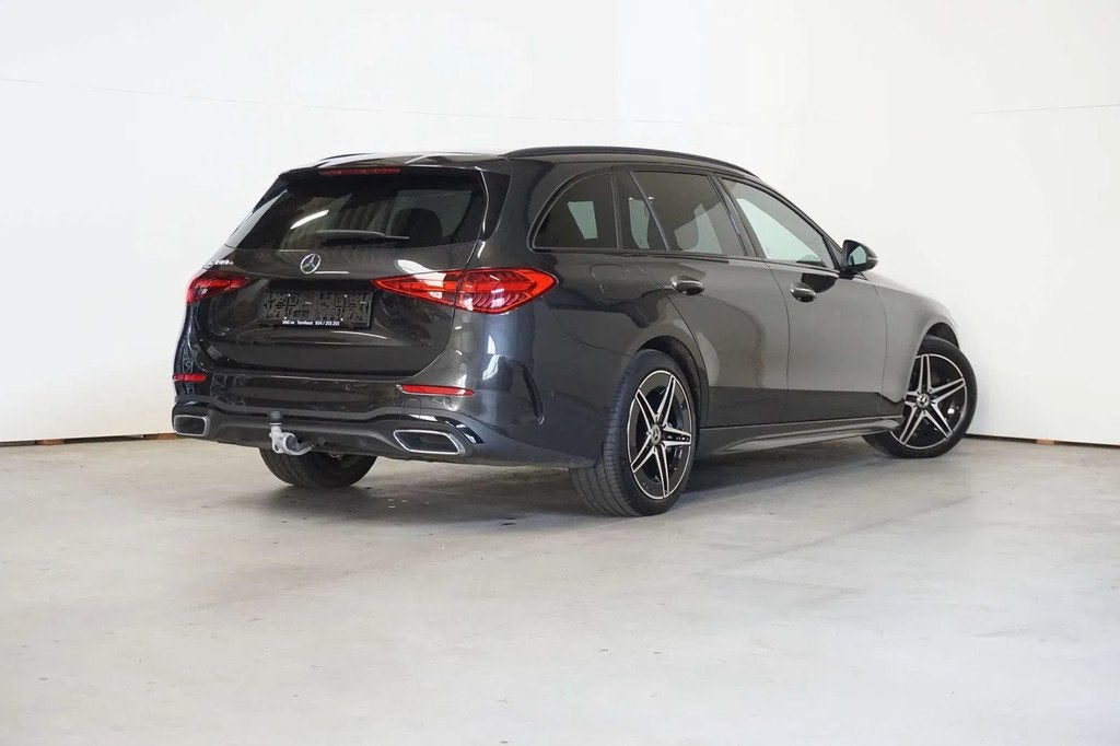 Mercedes-Benz C-CLASS 300 AMG - Night pakket - Trekhaak, Auto's, Automaat, Gebruikt, 4 cilinders, Parkeersensor