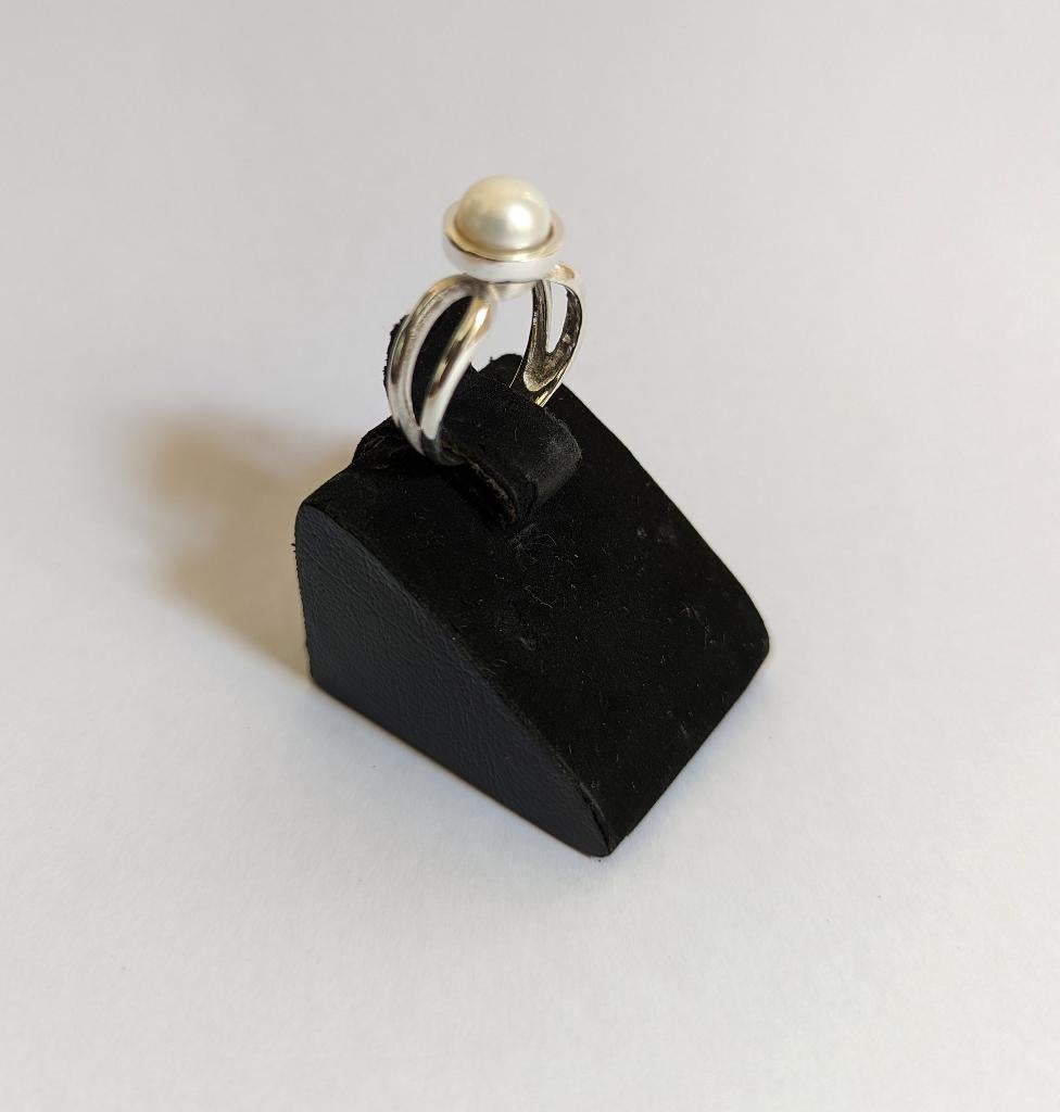 Zilveren ring met parel, 18 tot 19, Verzenden, Nieuw, Dame
