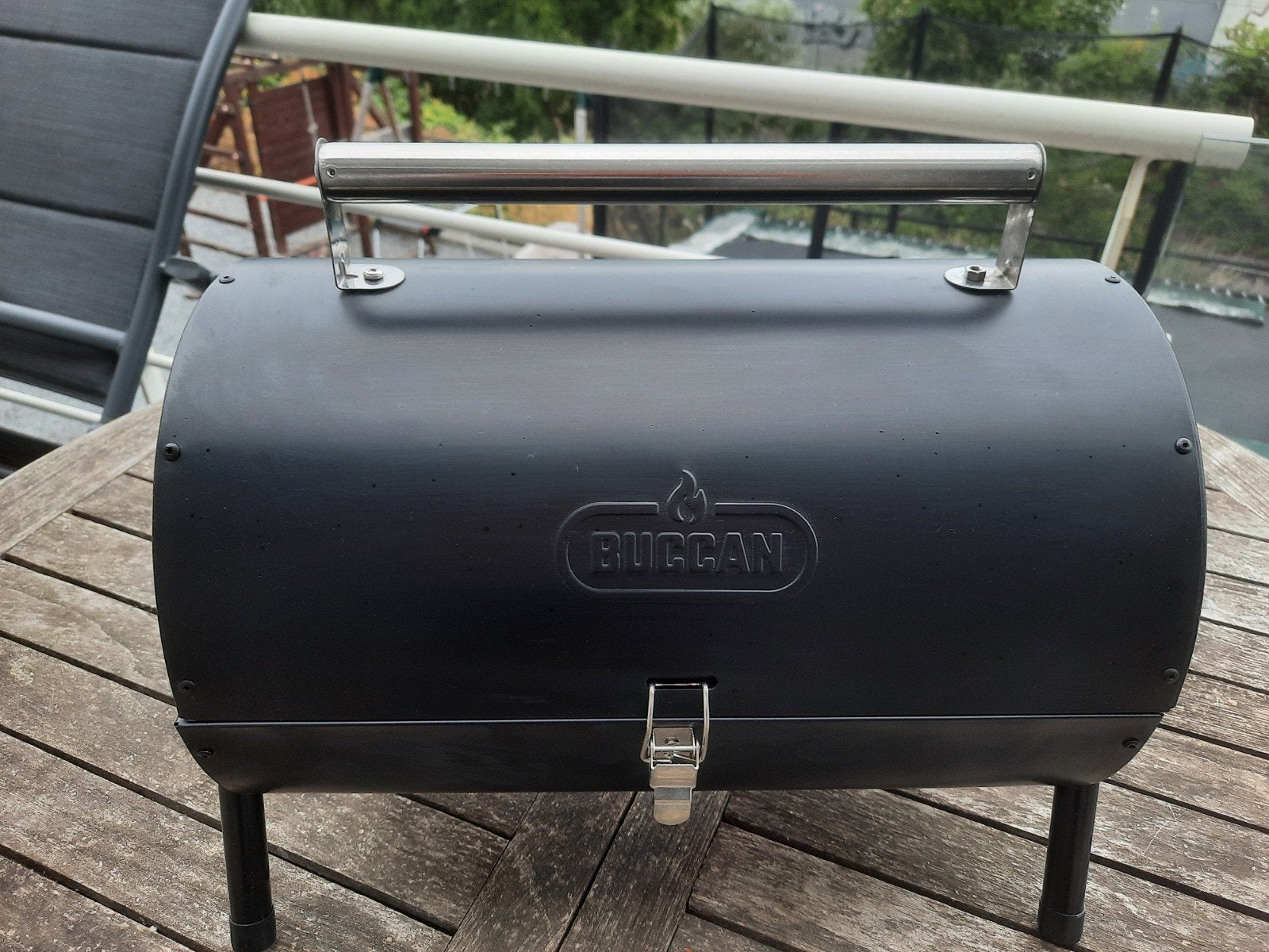 Barbecue de table, Ophalen