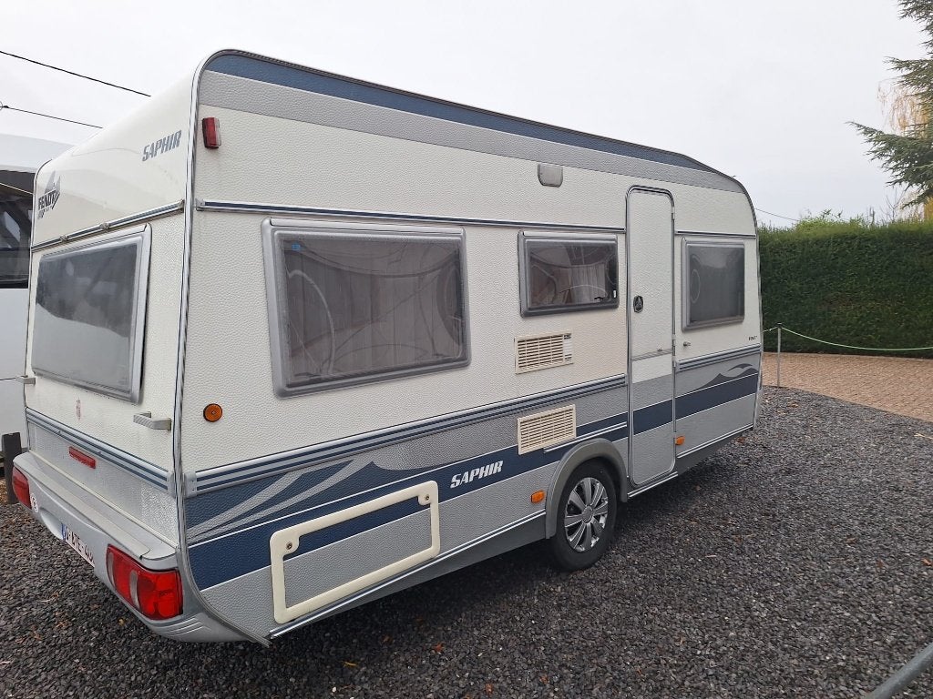 Fendt caravan, Vast bed, Standaardzit, Koelkast, Particulier