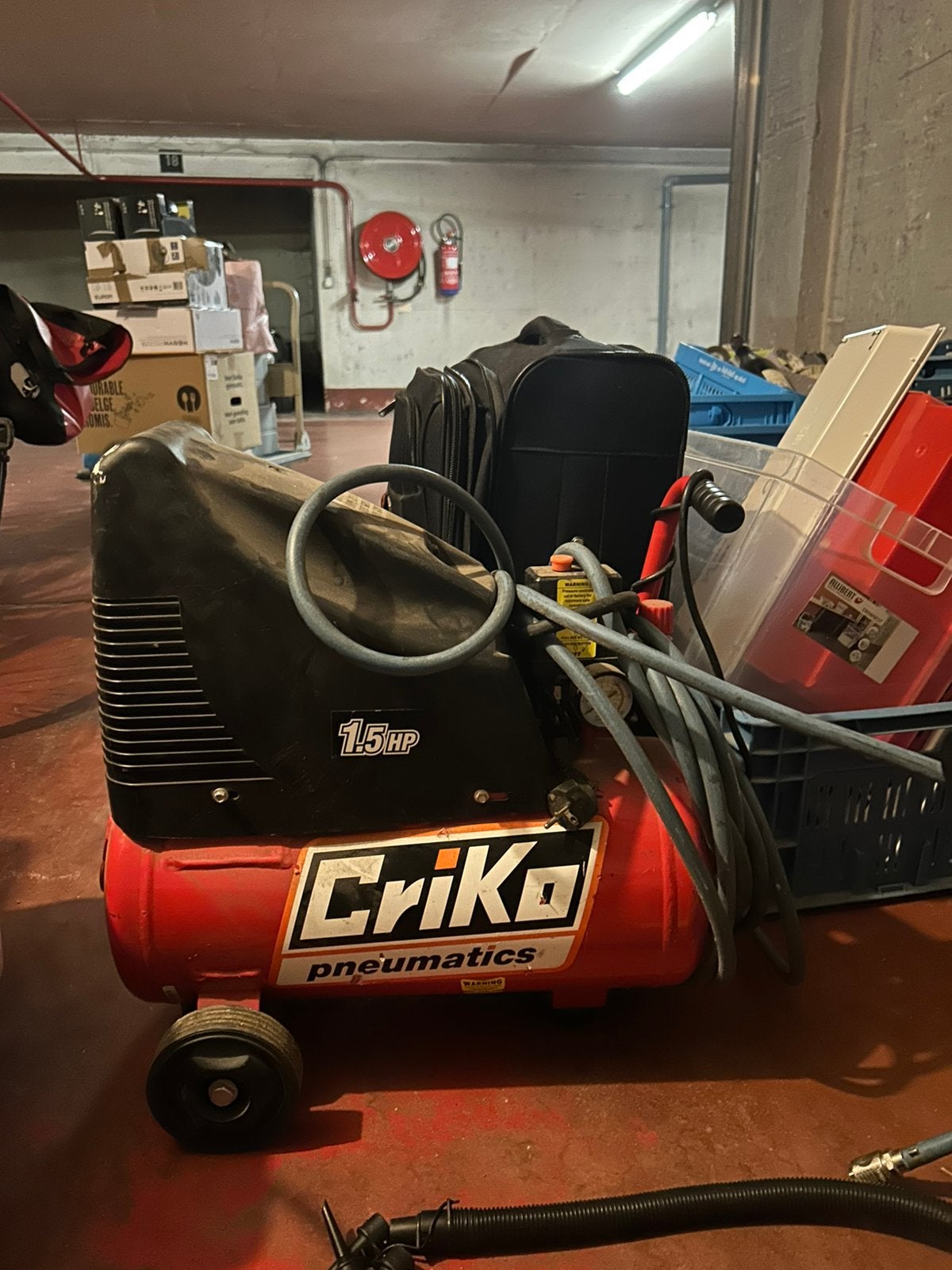 Criko compressor 1.5 HP, Enlèvement, Comme neuf