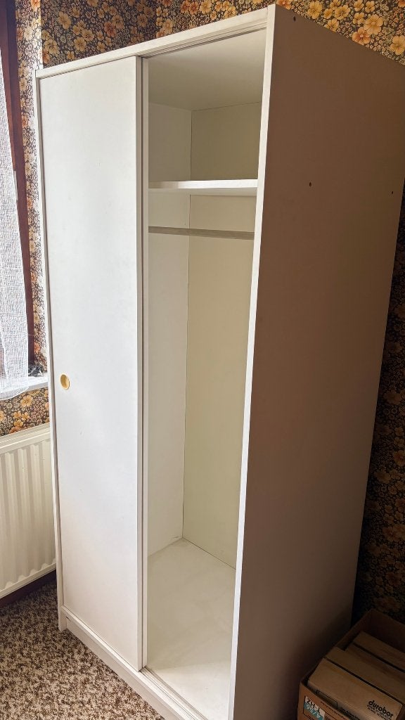 Witte kledingkast met schuifdeuren (2x), Enlèvement, Utilisé, Autres matériaux, Avec porte(s)
