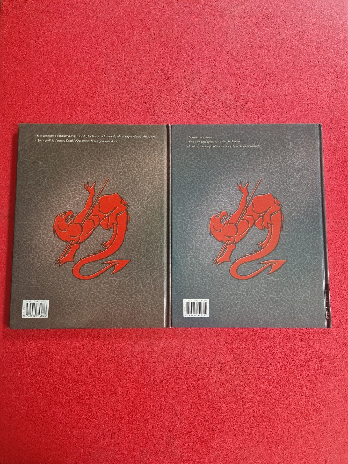 lot de 2 bd spiritus et sancti (intégrale de la série), Livres, Enlèvement ou Envoi