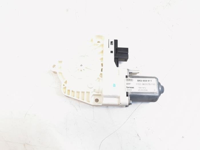 Moteur de vitre portière d'un Audi A4, -, 3 mois de garantie, Audi, Utilisé
