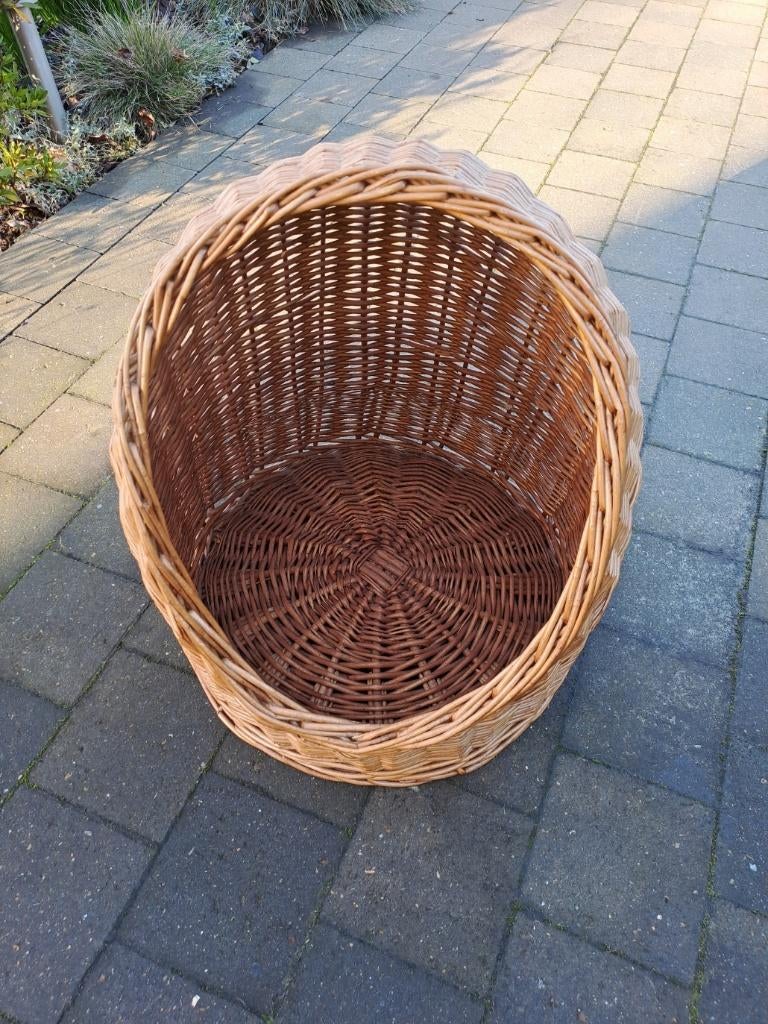 Rieten kattenmand, Dieren en Toebehoren, Kattenmanden, Ophalen of Verzenden, Zo goed als nieuw, Riet