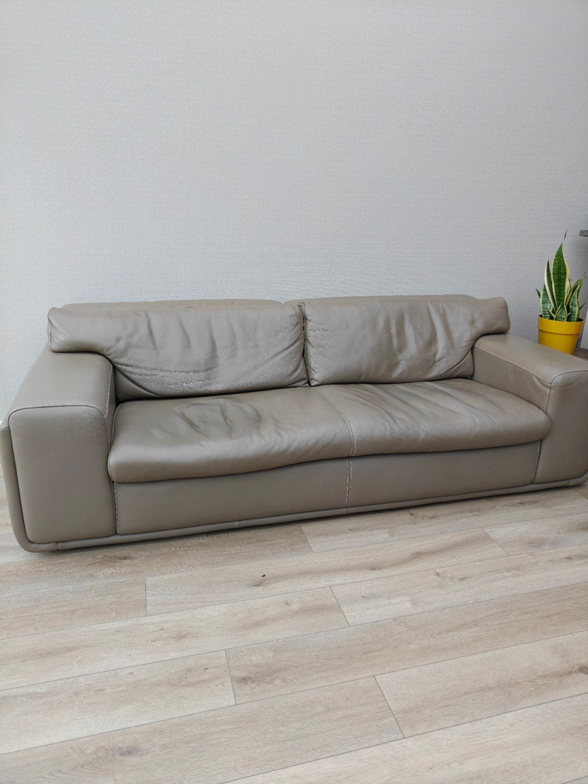 Lederen 3-zit in buffelleder.

Afmeting: lengte 2m25 x diept, Ophalen, Gebruikt, 100 tot 125 cm, Driepersoons