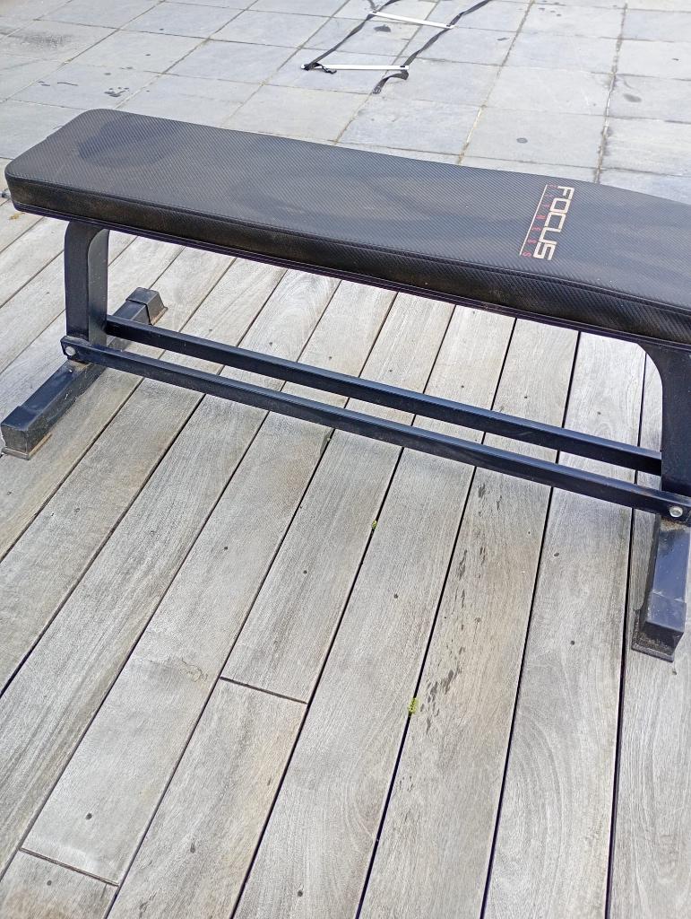 Fitness bank met rail voor dumbells., Ophalen, Gebruikt, Fitnessbank
