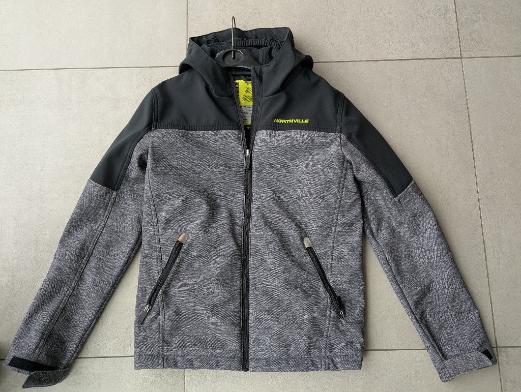Softshell jas, Kinderen en Baby's, Ophalen of Verzenden, Gebruikt, Jongen, Jas