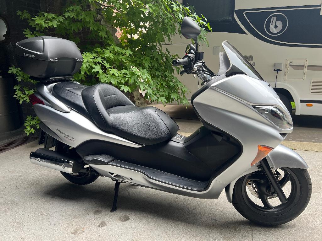 honda  forza  250, Motoren, Motoren | Yamaha, 250 cc, Scooter, LED Verlichting, Nieuw