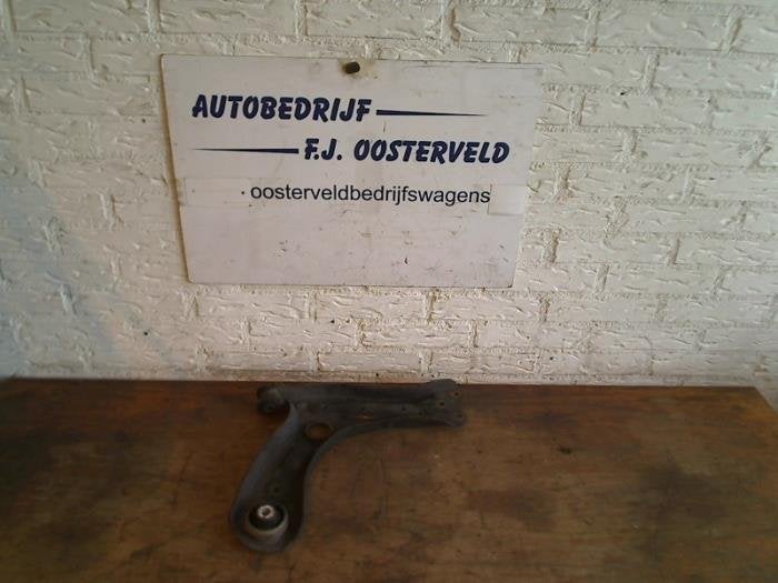 Draagarm links-voor van een Volkswagen Polo, Gebruikt, -, Volkswagen, -