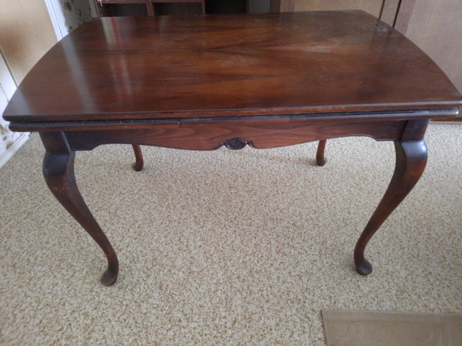 Uitschuifbare eettafel, Antiek en Kunst, Ophalen
