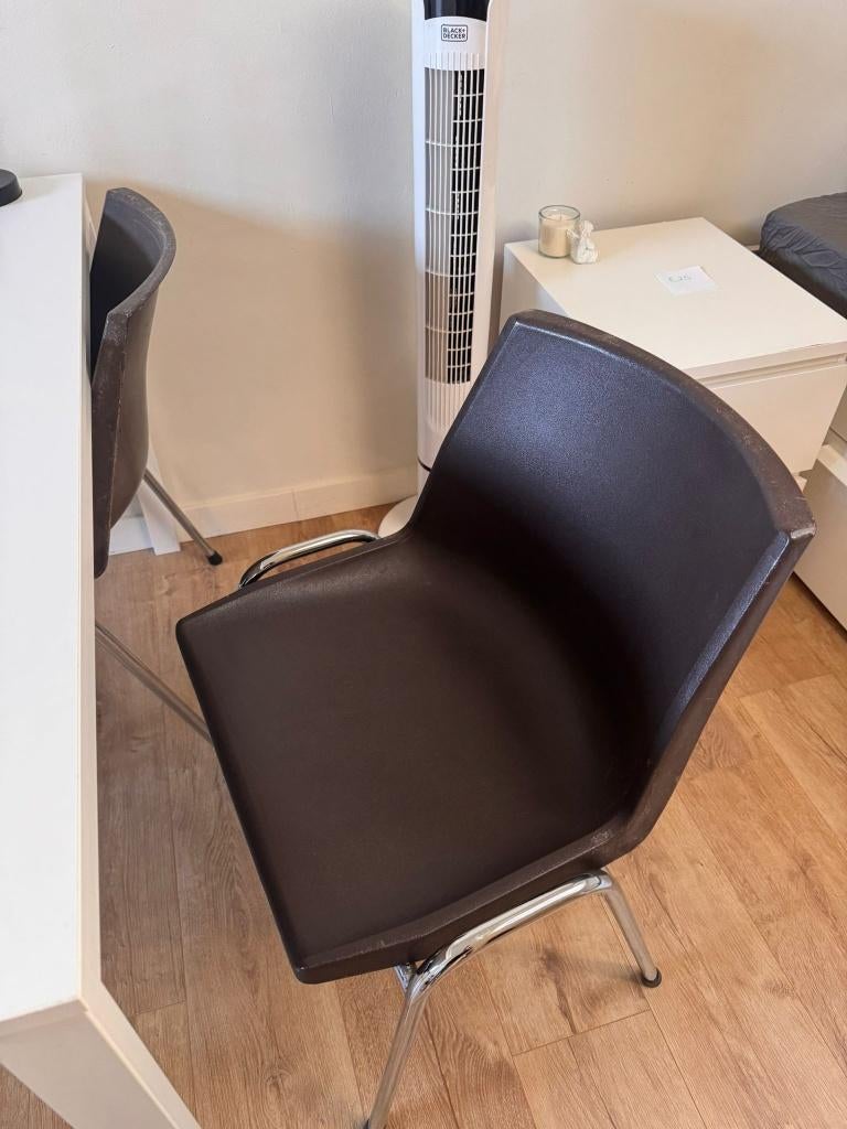 Table extensible IKEA VIHALS + 4 chaises, Enlèvement, Utilisé