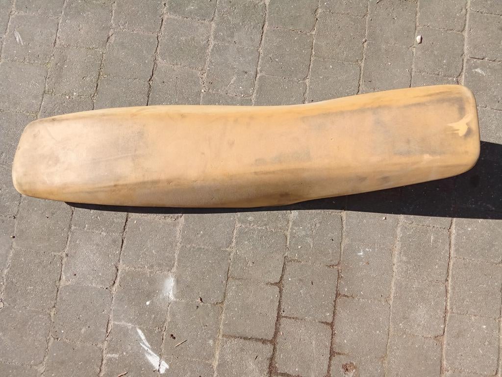 mousse de selle kx, Enlèvement
