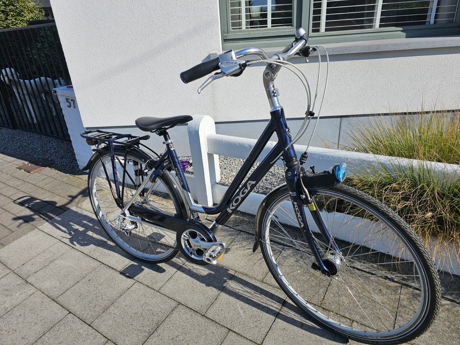 koga promlnence zgan blauw metallic m50 /amper 500km gefiets, Ophalen, Velgrem, Versnellingen, Zo goed als nieuw
