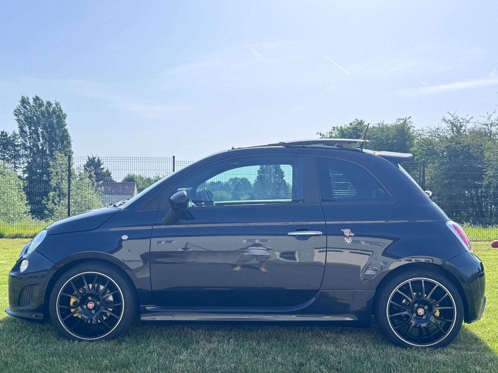 Abarth 595 Turismo 595 1.4 T-Jet Turismo 160CV * LATHER * PA, Auto's, Abarth, Voorwielaandrijving, 4 zetels, Gebruikt, 4 cilinders