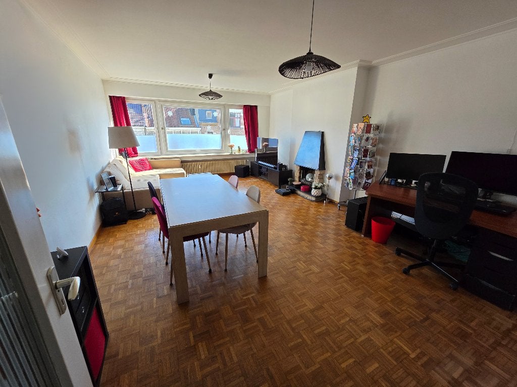 A LOUER - Appartement 1 chambre 80 m² – Altitude 100 (BX), Immo, 50 m² ou plus, Bruxelles