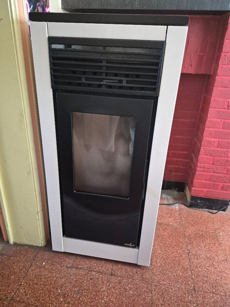 A vendre Poele a pellets 15kw, Enlèvement, Comme neuf, Bois