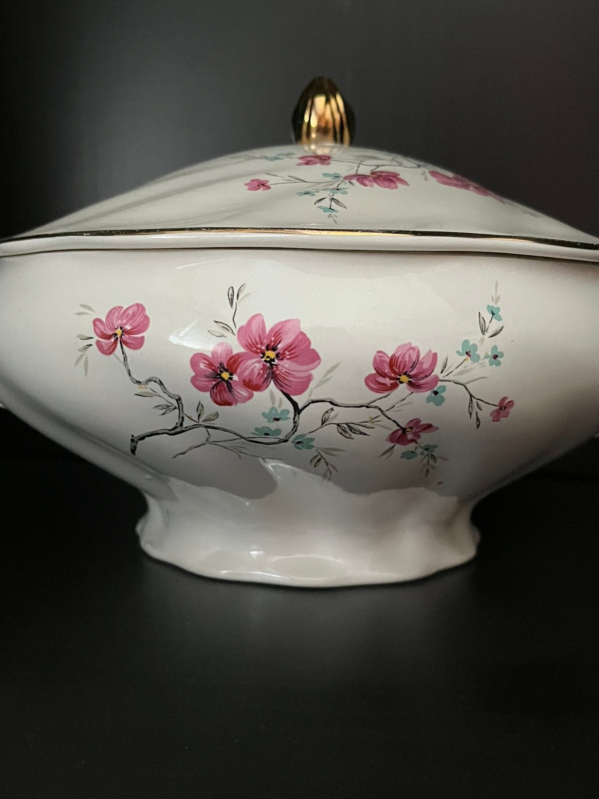 Vintage Terrine met Bloemmotief en Gouden Details, Antiek en Kunst, Ophalen of Verzenden