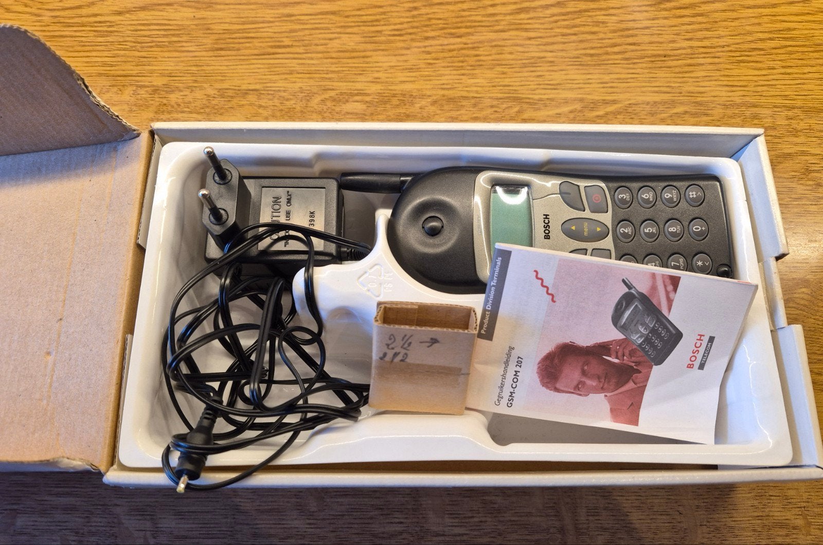 Téléphone portable Bosch GSM-COM 207 (1999), Enlèvement