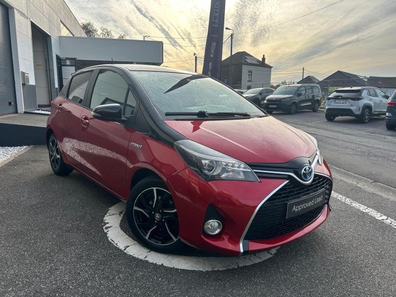 Toyota Yaris IV Lounge, Auto's, Toyota, Automaat, 1497 cc, Euro 6, 5 deurs