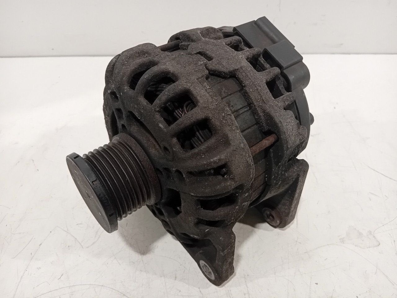 Dynamo Smart Forfour, Onderdelen@venauto.nl, Van der Ven Autorecycling B.V., Gebruikt, Ettenseweg 76, 4706 PB Roosendaal, The Netherlands
