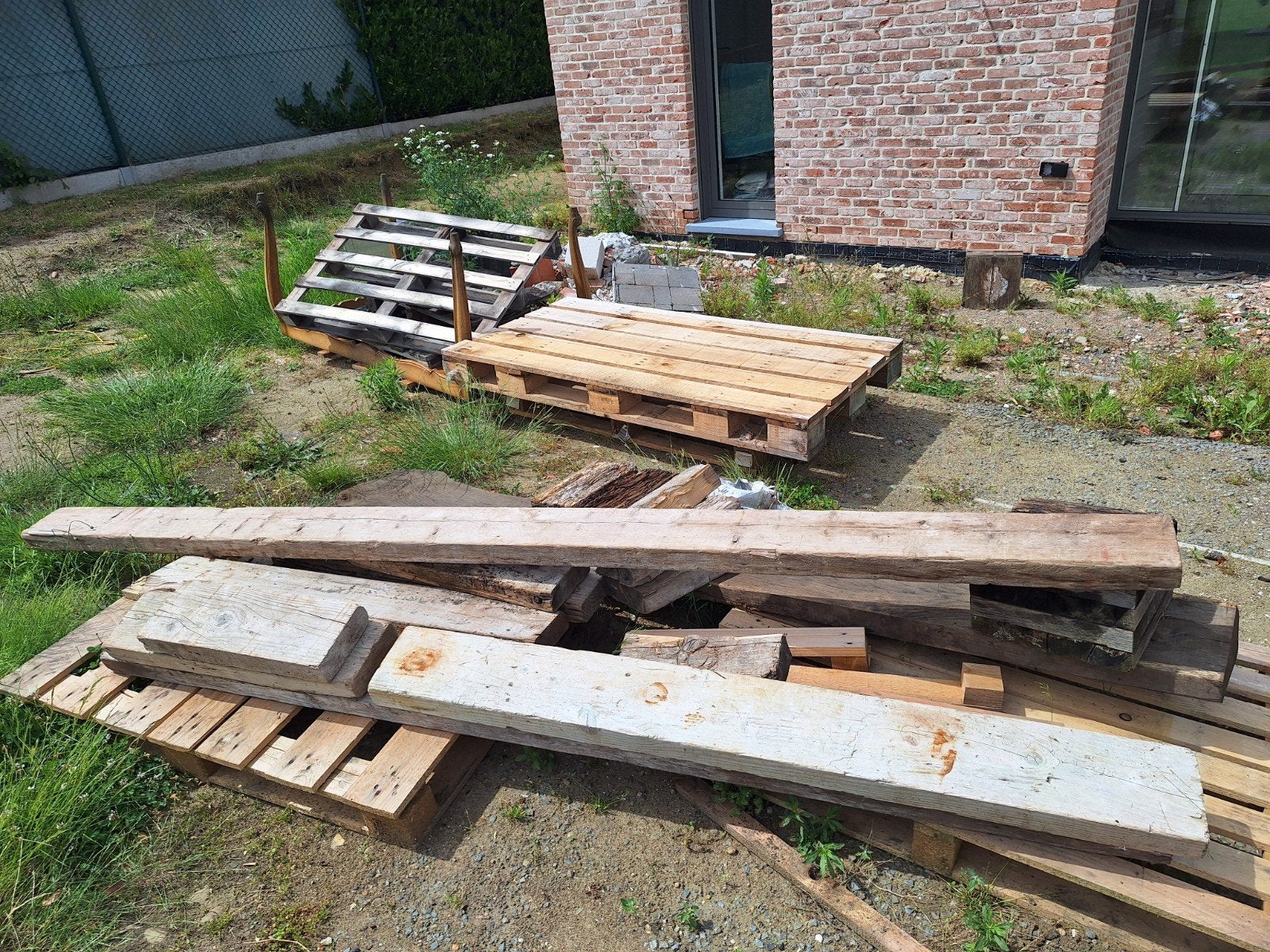 Gratis brandhout, Ophalen