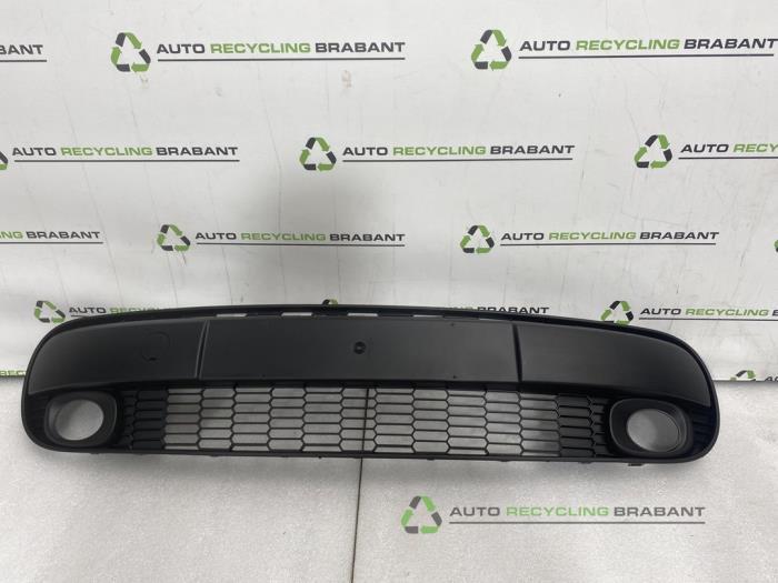 Calandre d'un Fiat 500, -, 3 mois de garantie, Utilisé, -