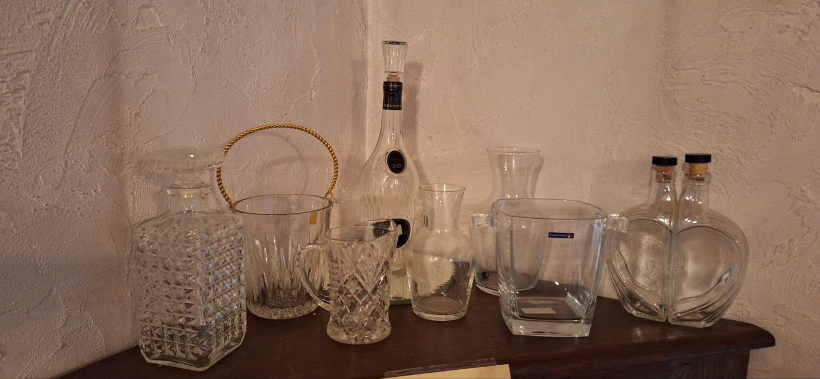 Carafes et seaux à  glace, Enlèvement