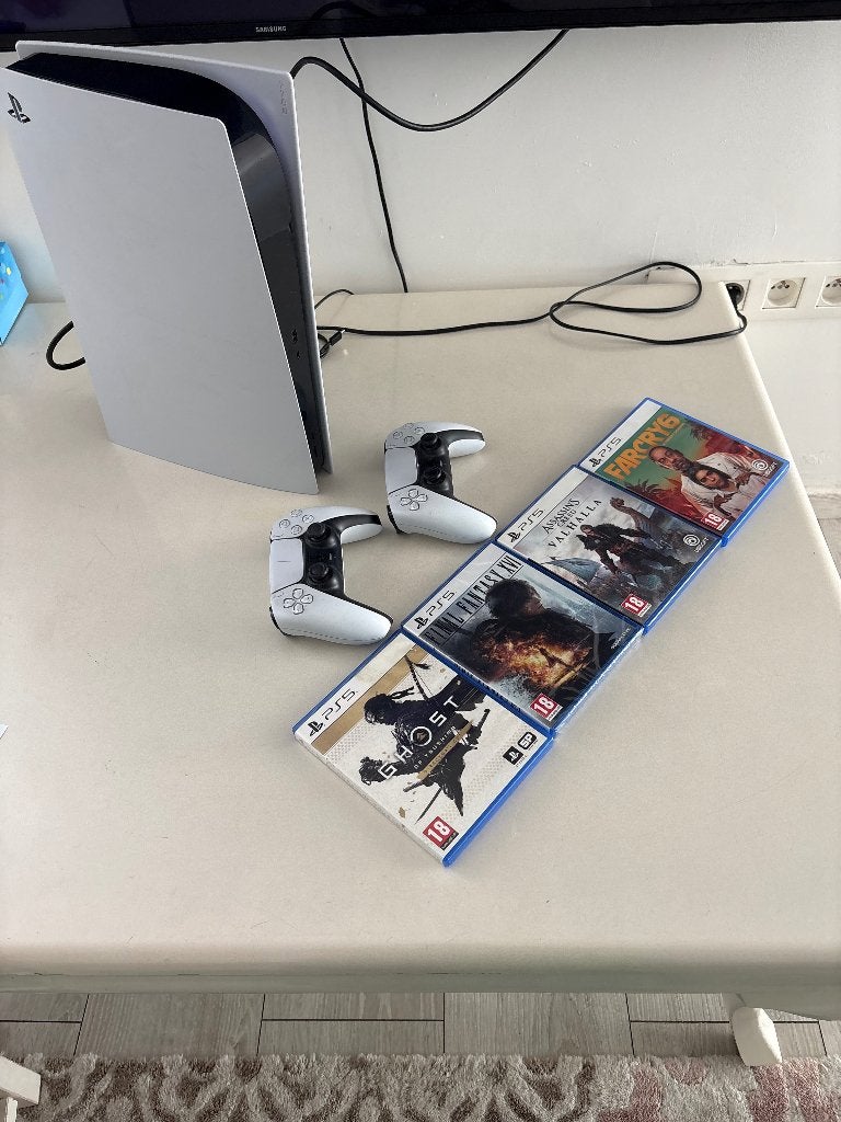 Playstation 5 disc met 2 consoles, Games en Spelcomputers, Ophalen, Zo goed als nieuw, Playstation 5