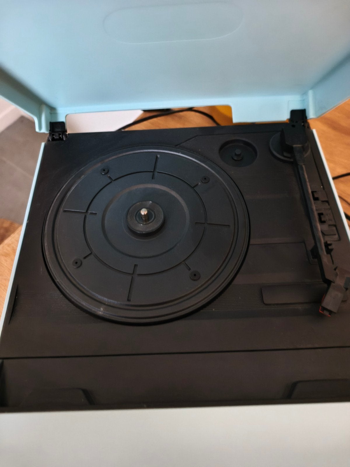 tourne disque, Enlèvement, Comme neuf, Radio, Avec lecteur de CD