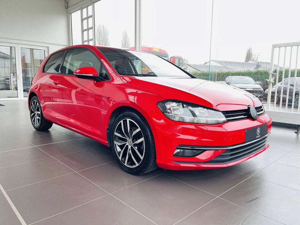 Volkswagen Golf 1.6 CR TDi * GARANTIE + GPS + COCKPIT *, Gebruikt, Euro 6, 4 cilinders, Grijs