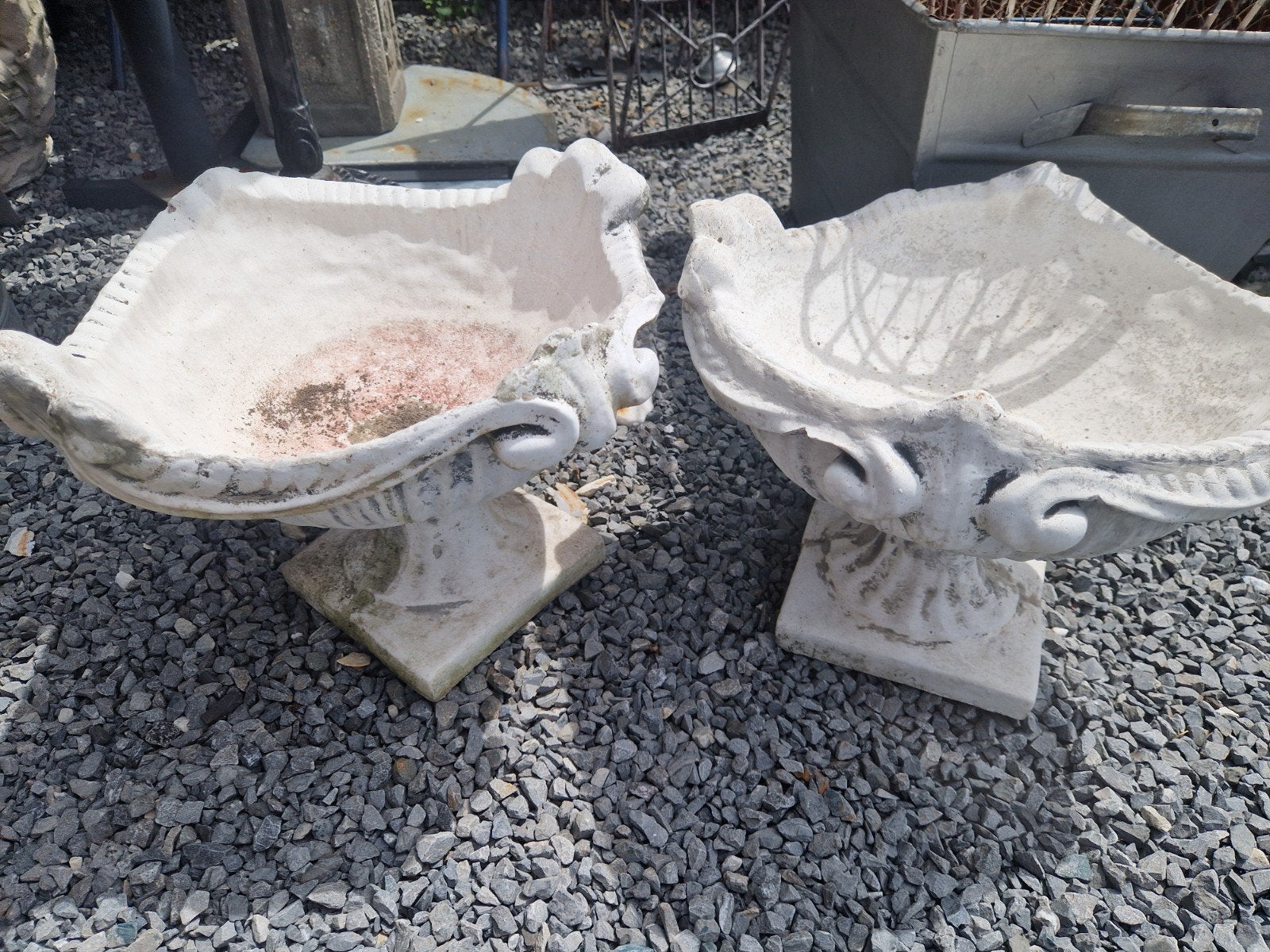 Pot en ciment 30/40 cm 40€ par pièce, Enlèvement
