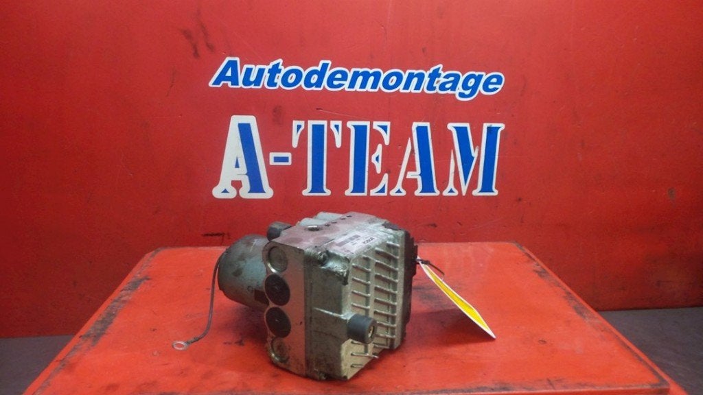 ABS POMP Volvo V40 (VW) (01-1995/06-2004) (|0265216016|), Auto-onderdelen, Gebruikt, Volvo