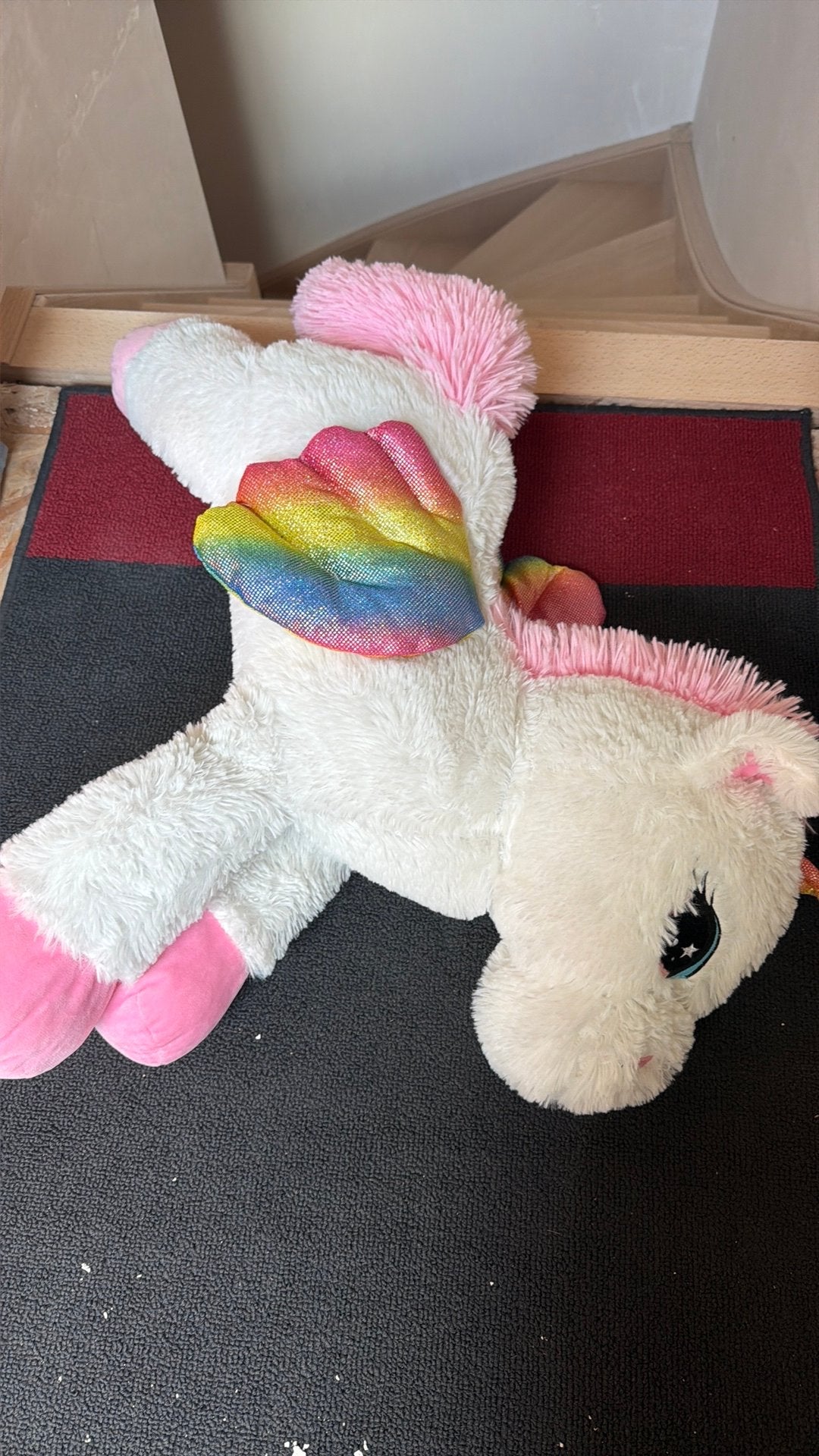 Grote unicorn knuffel, Enlèvement