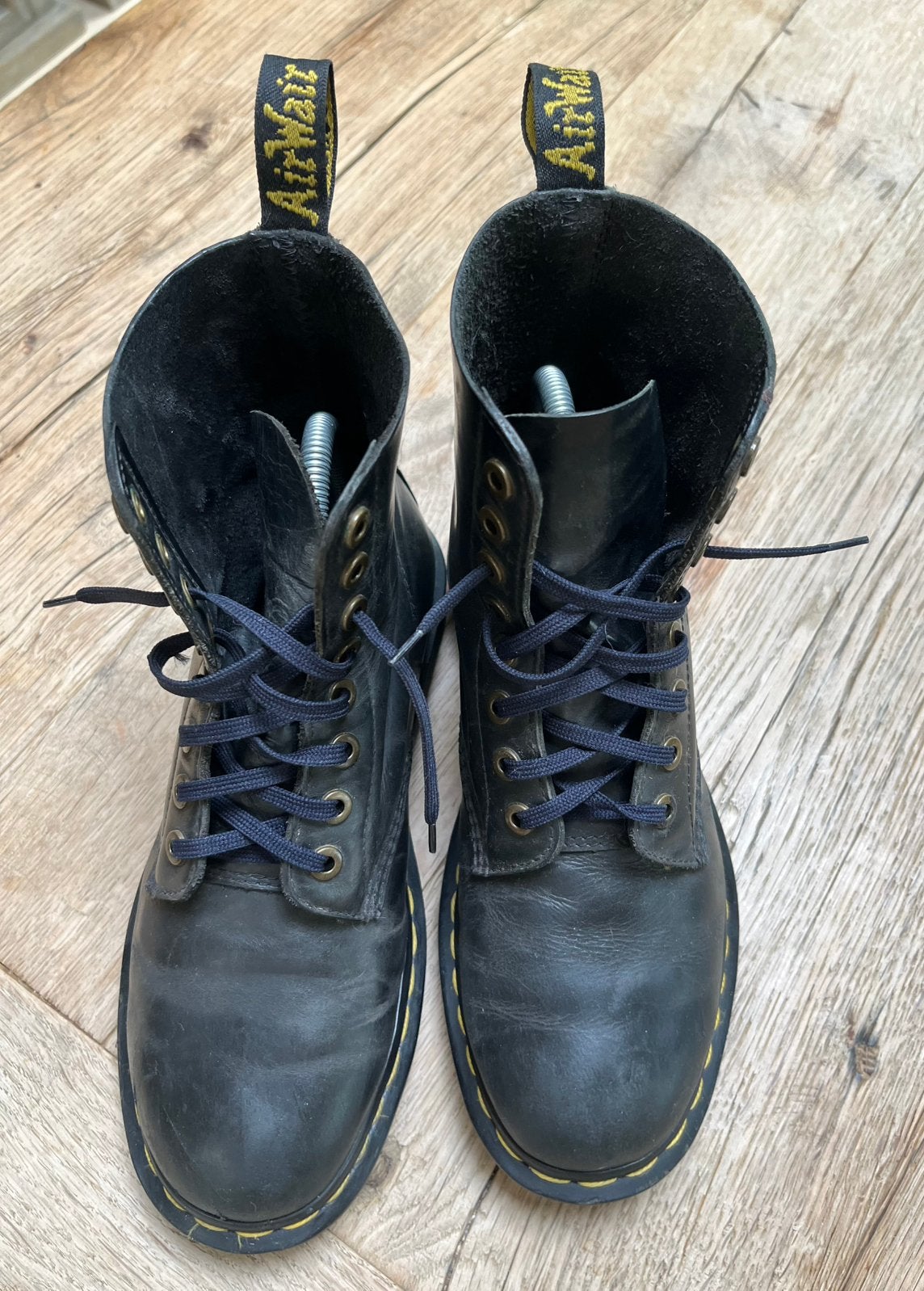 Dr Martens AirWair maat 38, Enlèvement ou Envoi, Boots et Botinnes, Porté, Noir