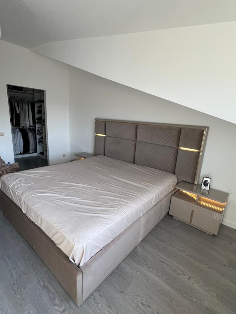 Boxspring bed, Ophalen, Zo goed als nieuw
