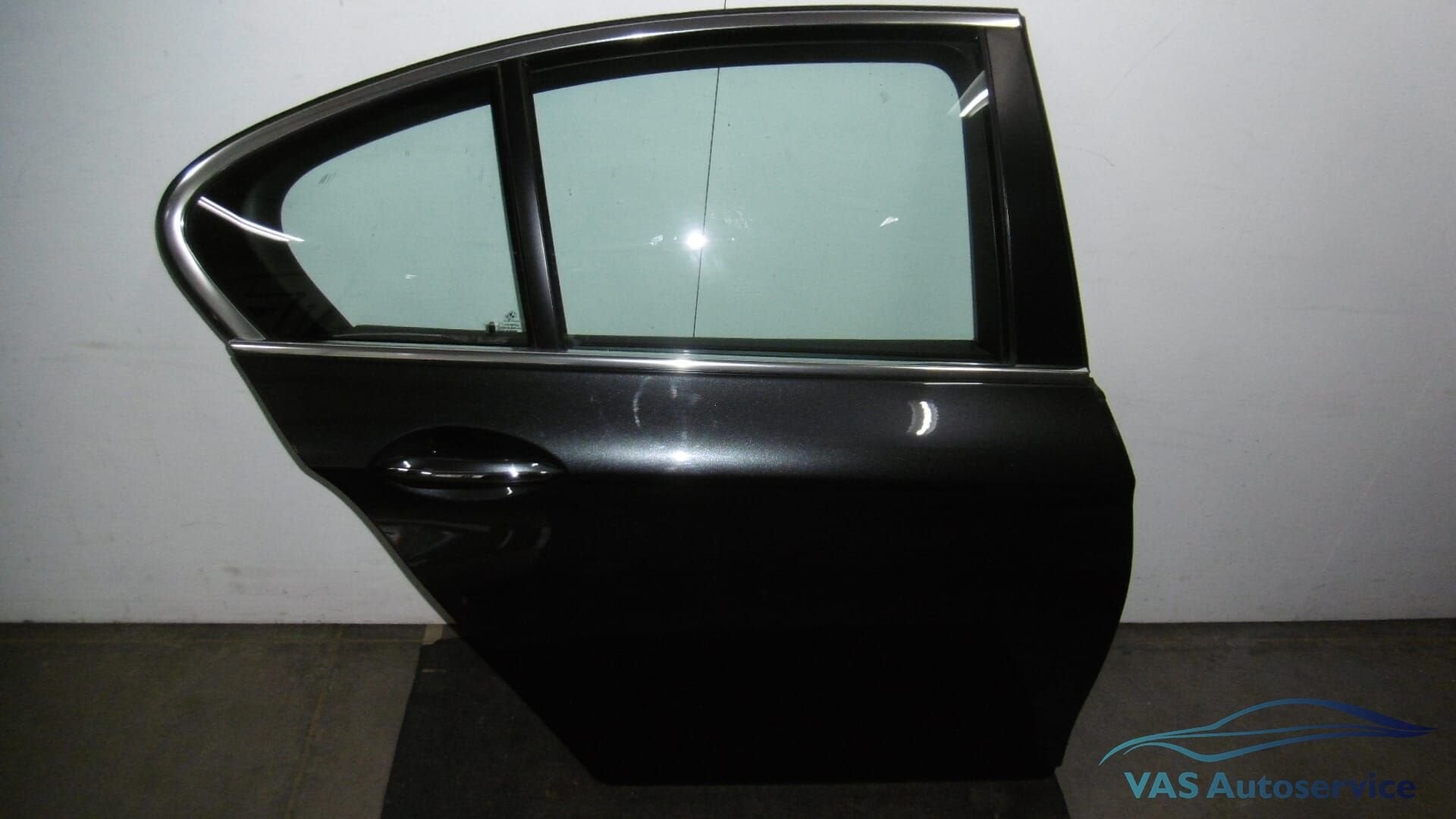 Portier BMW 5-serie F10  sedan  rechtsachter Sophistogrijs, Gebruikt, -, Deur, -