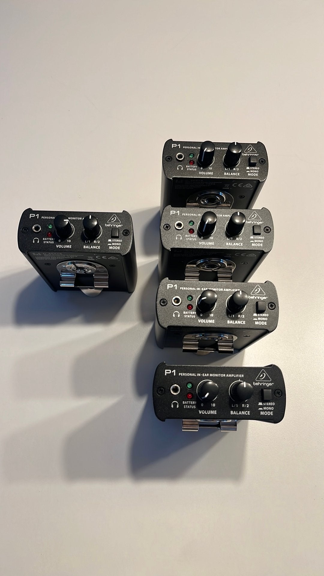 4x Behringer P1 in-ear monitor versterker, Muziek en Instrumenten, Ophalen, Zo goed als nieuw