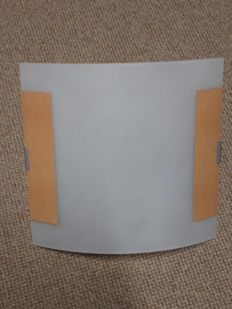 lampe murale, Enlèvement