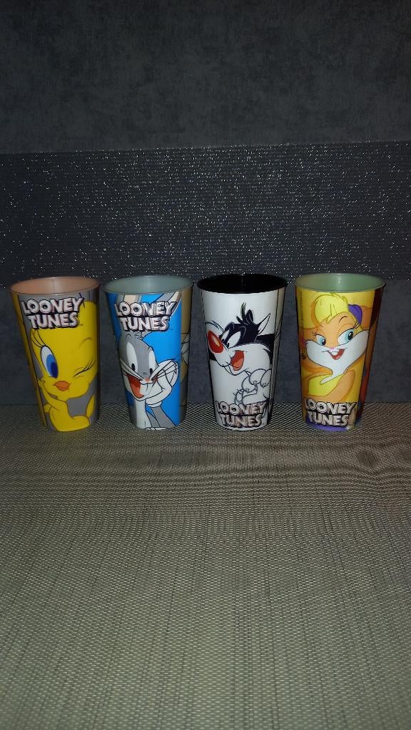 Gobelets Looney Tunes, Enlèvement ou Envoi, Comme neuf, TV, Ustensile