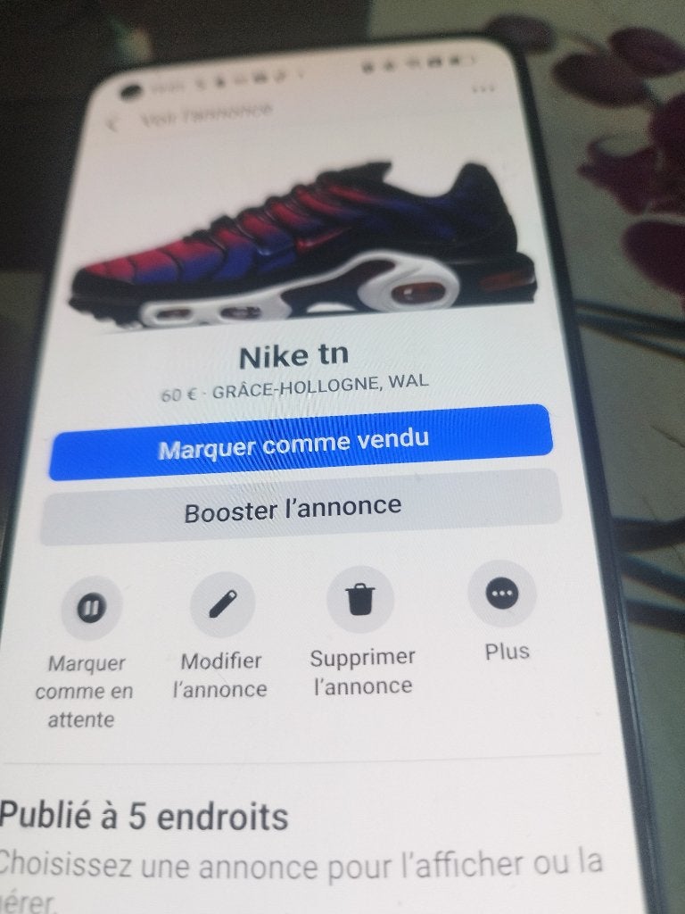 Basket Nike homme, Enlèvement