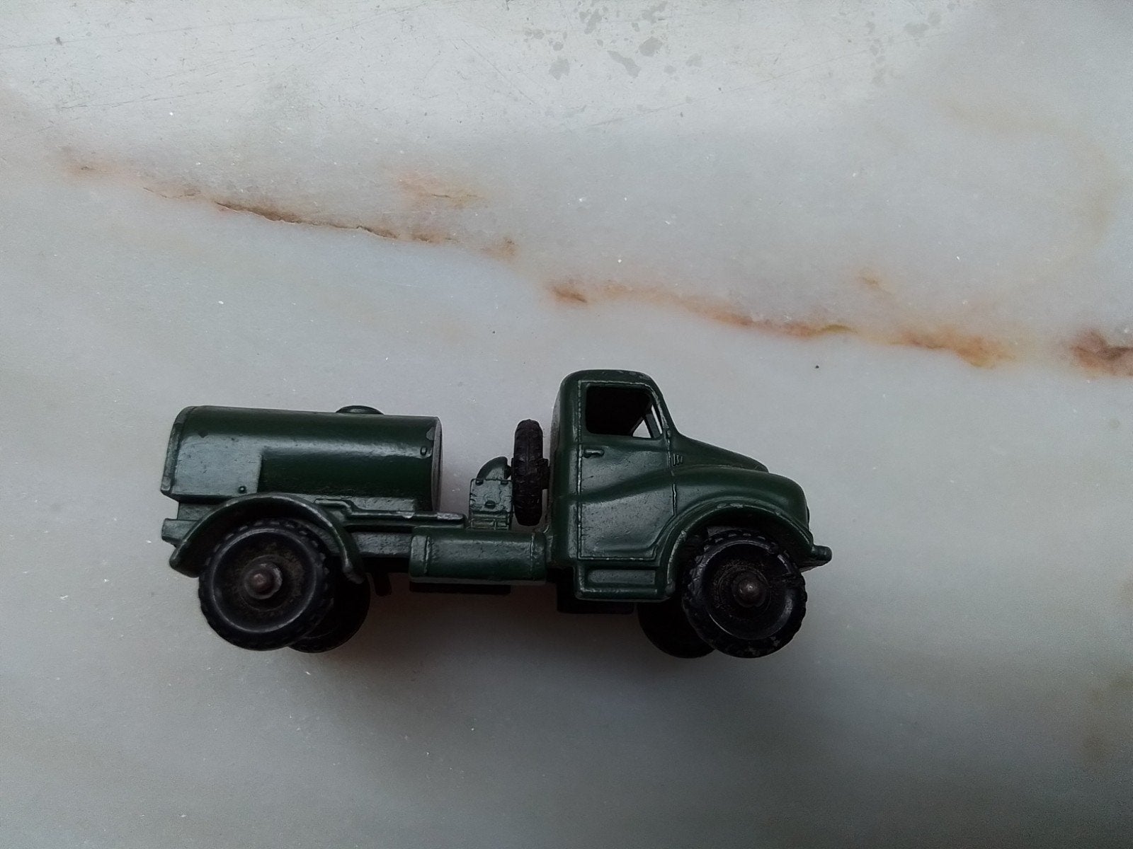 Miniature Army Water Tank No71, Enlèvement