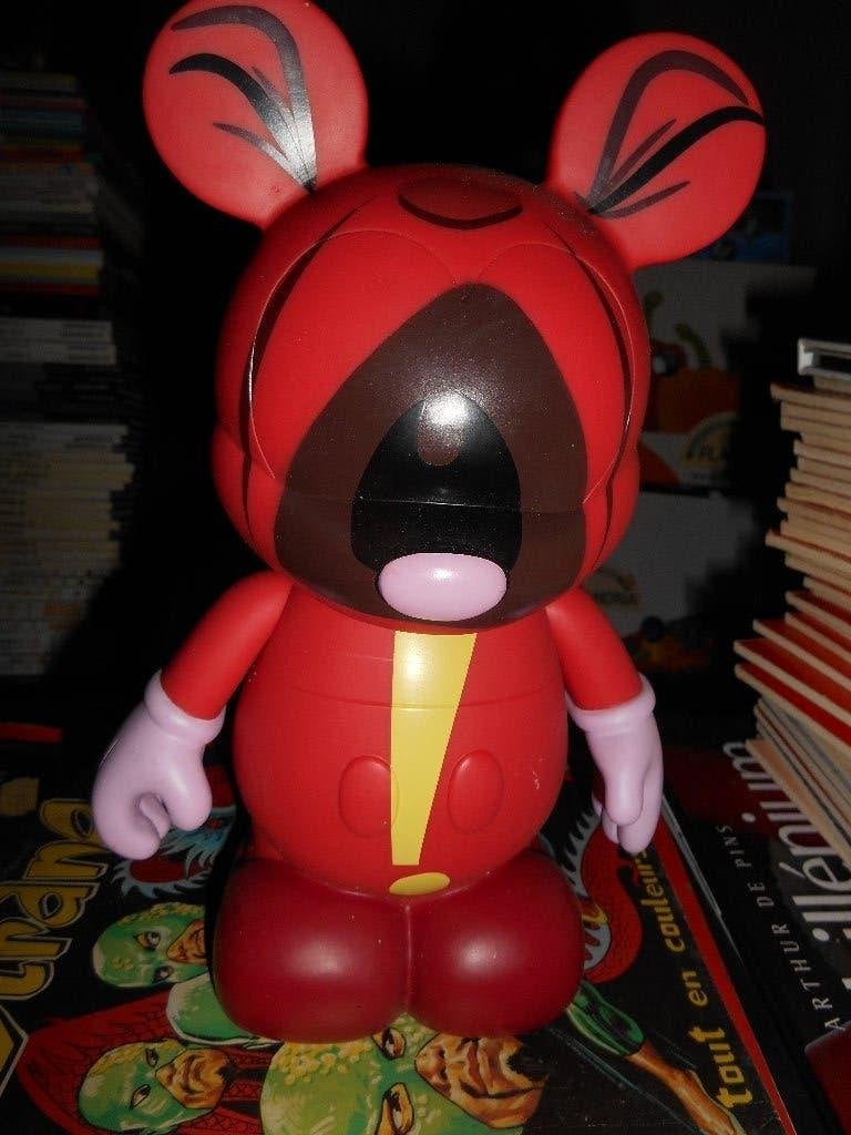 Disney Vinylmation 23cm 600 expl signé, Ophalen of Verzenden